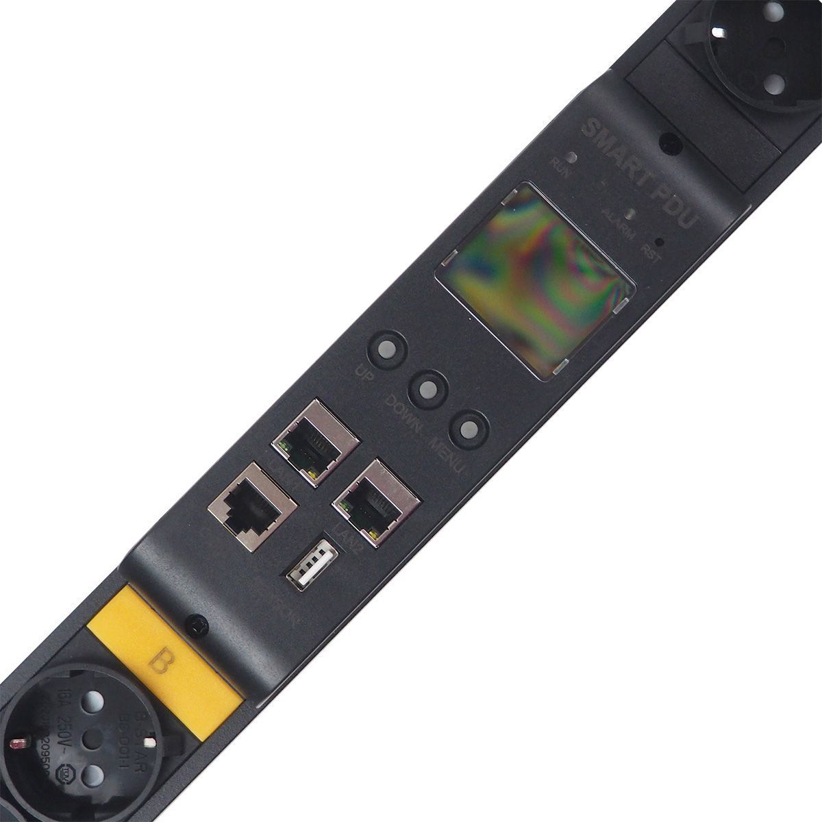 Блок распределения питания BNH B800.M, Schuko х24, шнур 3м, 1451х52х44,4 мм(ВхШхГ), 32А, 1ф, вход IEC 309 32A P+N+E, чёрный  арт. B800.M-1x32-24S  купить у официального дистрибьютора в Санкт-Петербурге и Москве с доставкой.