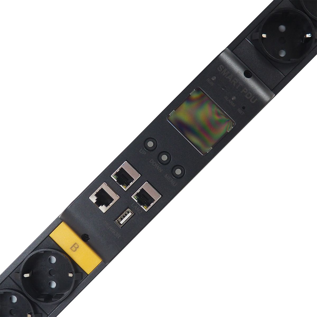 Блок распределения питания BNH B800.M, Schuko х24, шнур 3м, 1650х52х44 мм(ВхШхГ), 16А, 3ф, вход IEC 309 16A 3P+N+E, чёрный  арт. B800.M-3x16-24S  купить у официального дистрибьютора в Санкт-Петербурге и Москве с доставкой.