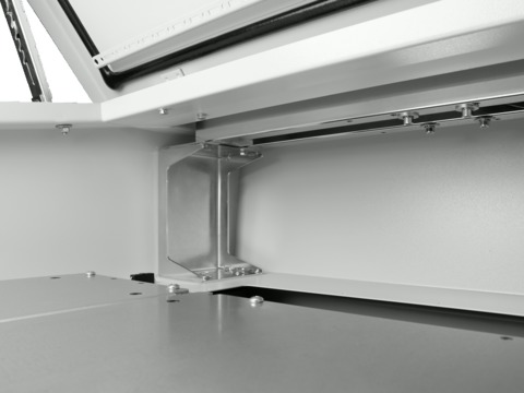 Консоль для средней части пульта, с крышкой на шарнирах сзади