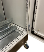 Шкаф серии ТС8 ШВГ 1200x1400x400 мм c монтажной панелью, RAL7035 IPEX купить у официального дистрибьютора в Санкт-Петербурге и Москве с доставкой.