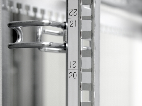 Мерная клейкая лента, 482,6 мм (19")